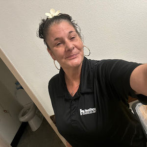 Meet your Posher, Elizabeth